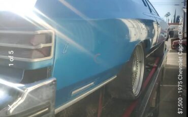 Chevy-caprice-classic-1975-blue-12