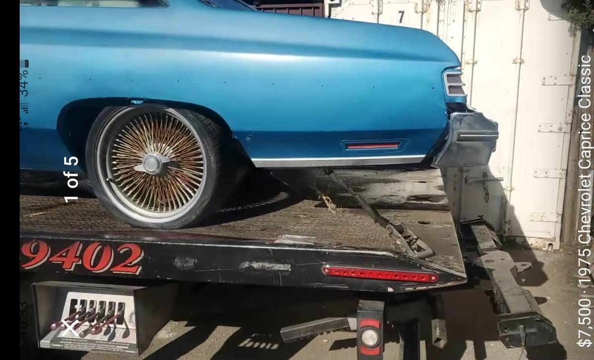 Chevy-caprice-classic-1975-blue-14