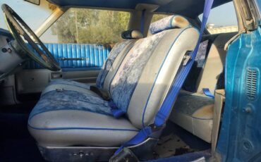 Chevy-caprice-classic-1975-blue-3