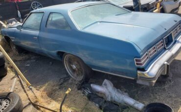 Chevy-caprice-classic-1975-blue-4