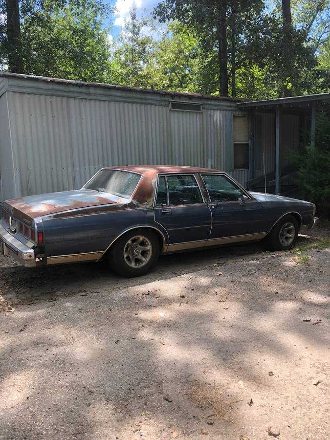 Chevy-caprice-classic-1984-blue-3