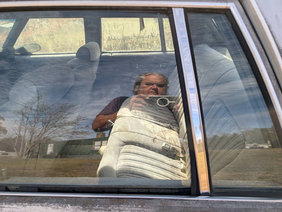 Chevy-caprice-classic-1986-silver