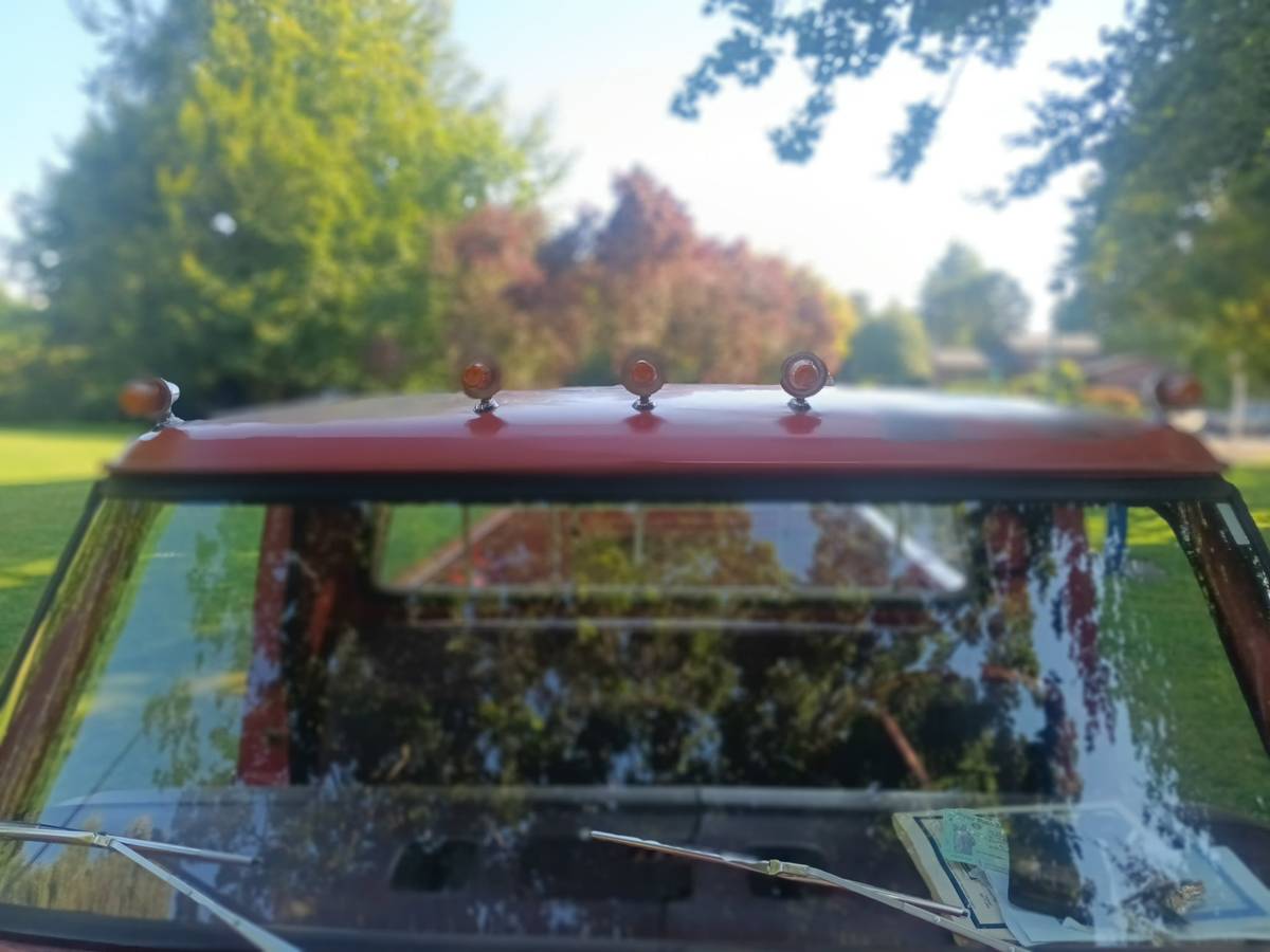 Chevy-caprice-ford-f-100-1993-16