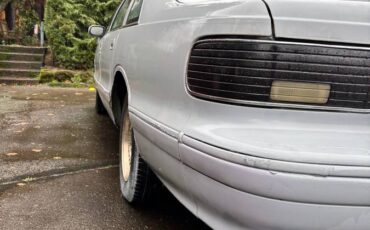 Chevy-caprice-ford-f-100-1993-8