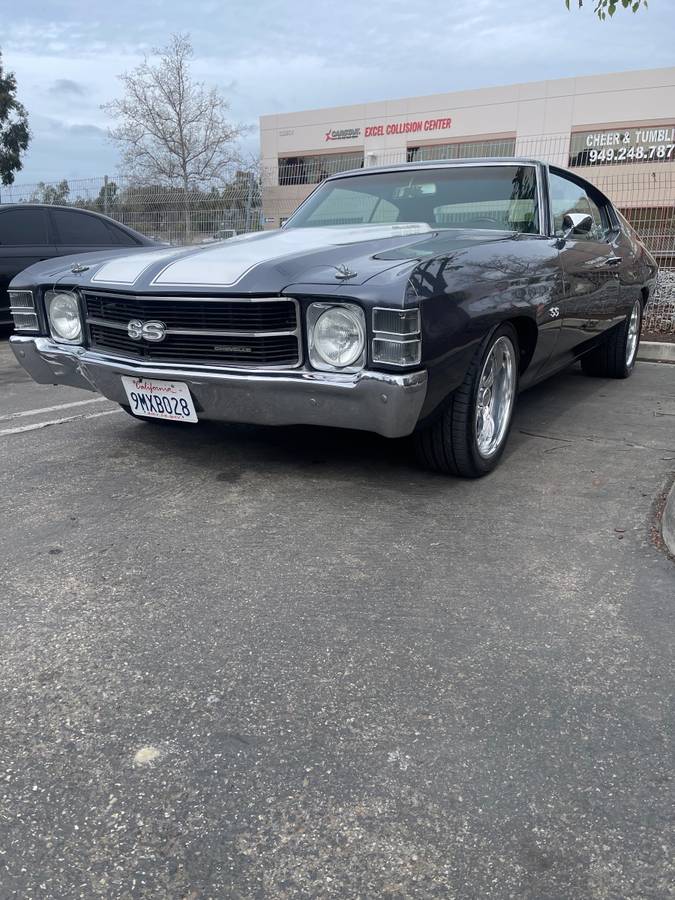 Chevy-chevelle-1971-grey-2