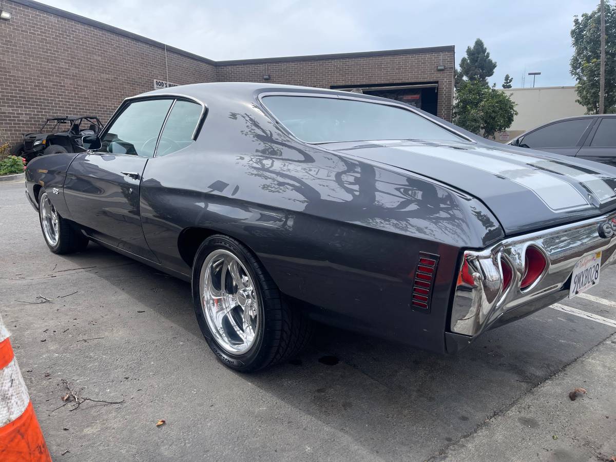 Chevy-chevelle-1971-grey-5