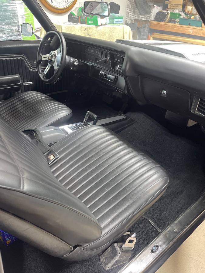 Chevy-chevelle-1971-grey-8