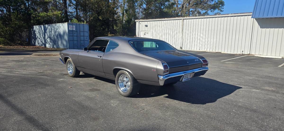 Chevy-chevelle-malibu-1969-grey-13