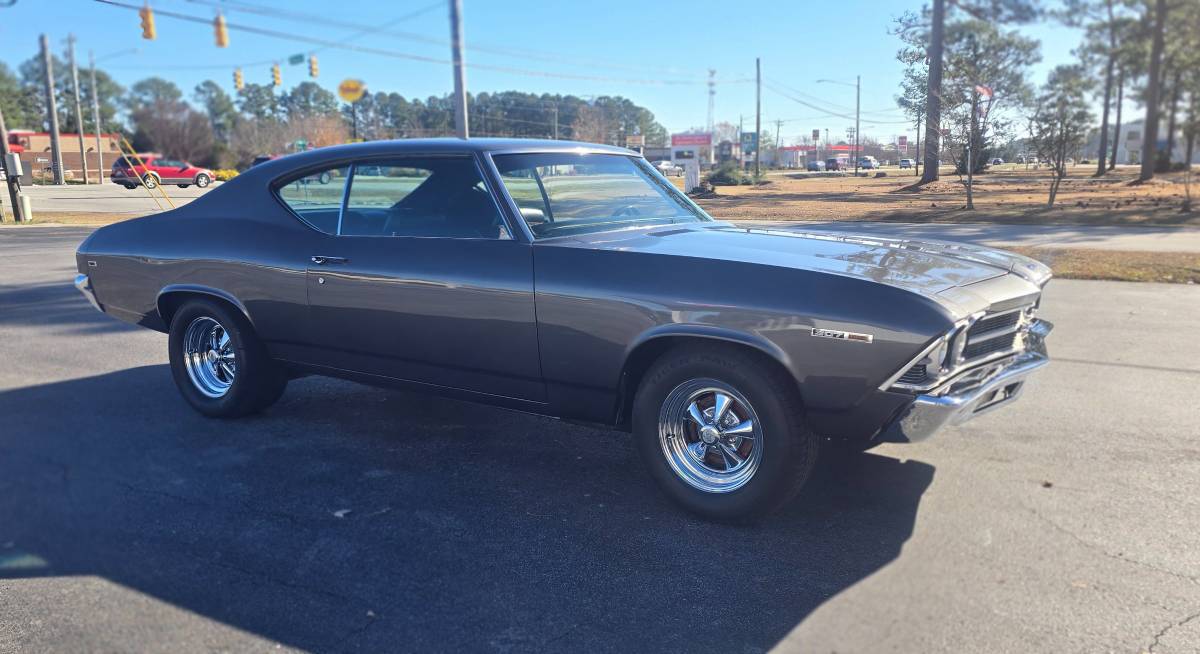 Chevy-chevelle-malibu-1969-grey-3