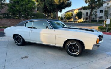Chevy-chevelle-ss-1972-white-13