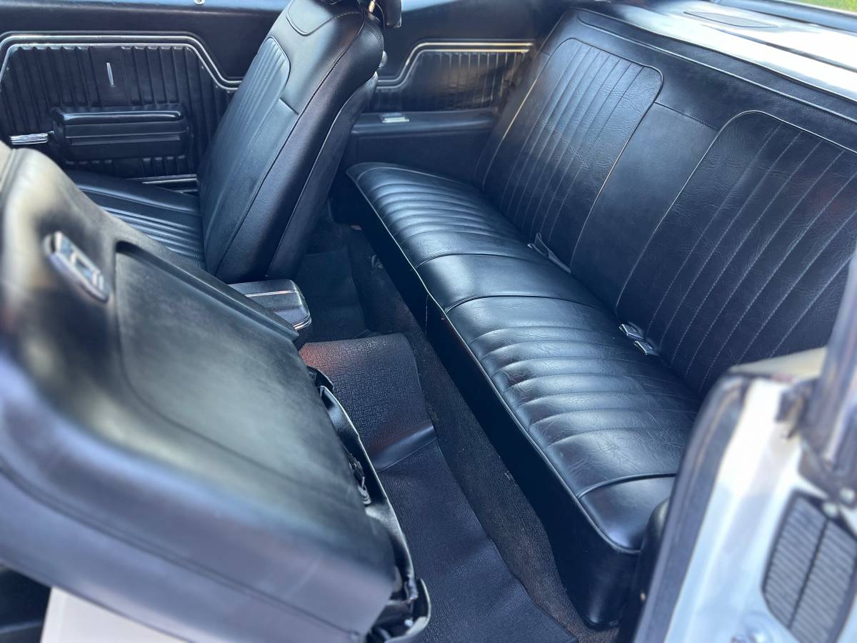 Chevy-chevelle-ss-1972-white-57