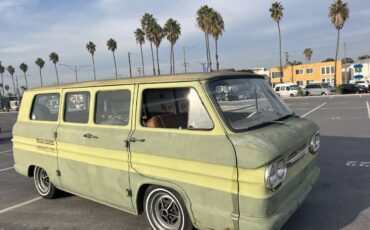Chevy-corvair-greenbrier-1965-green-20