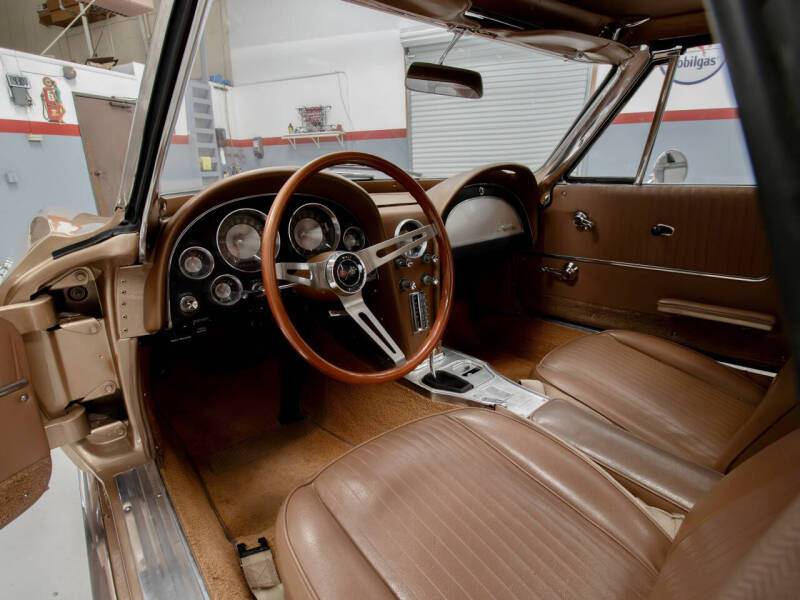 Chevy-corvette-1964-brown-5