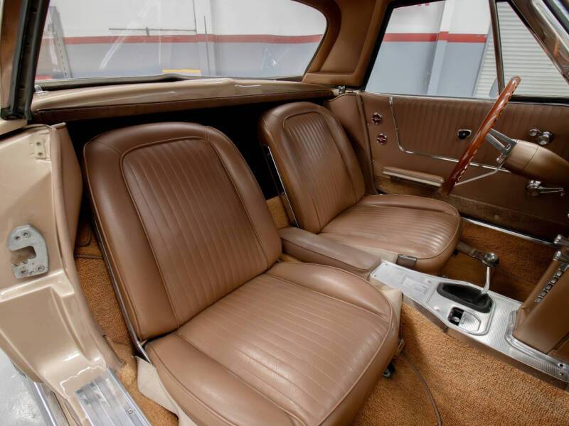 Chevy-corvette-1964-brown-8