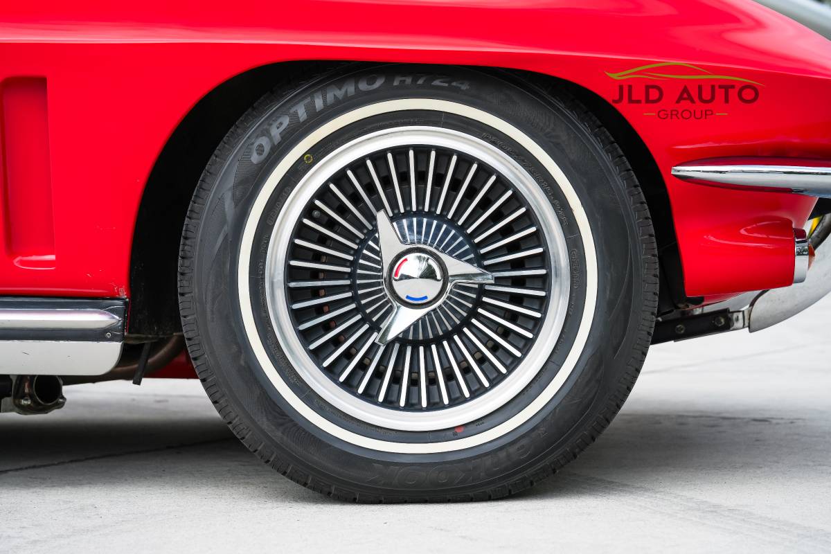 Chevy-corvette-1965-11