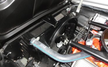 Chevy-corvette-1965-silver-3