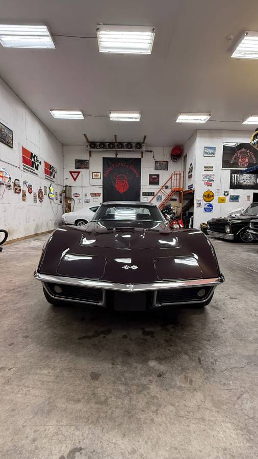 Chevy-corvette-1969-11