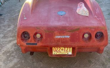 Chevy-corvette-1977-red-3