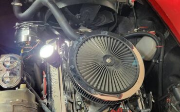 Chevy-corvette-1977-red-4