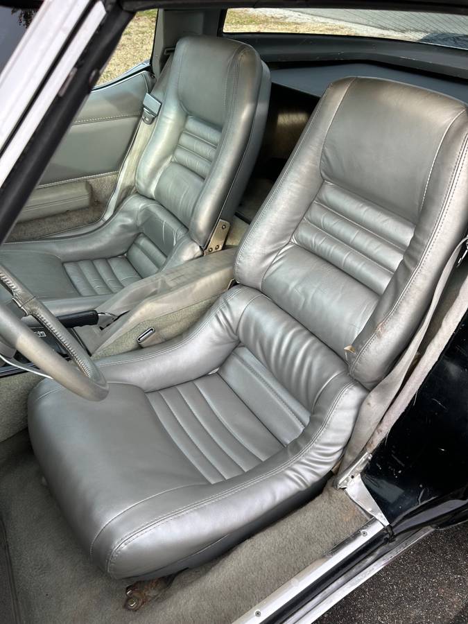 Chevy-corvette-1978-22