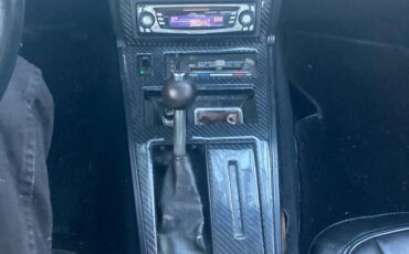 Chevy-corvette-1978-silver-7