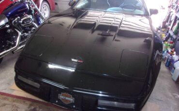 Chevy-corvette-1995-black