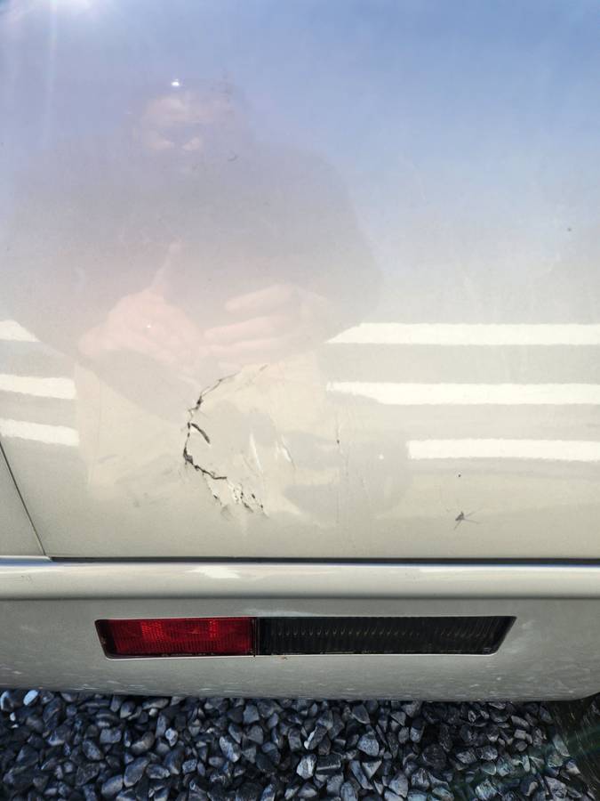 Chevy-corvette-1996-silver-12