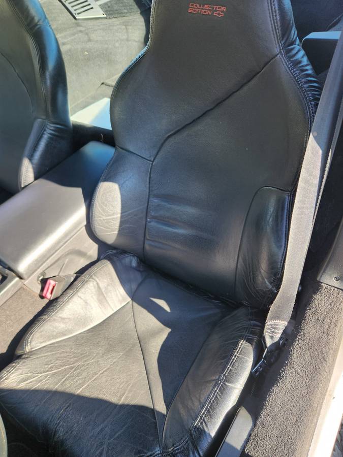 Chevy-corvette-1996-silver-15