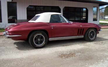 Chevy-corvette-convertible-1965-3