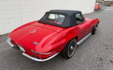 Chevy-corvette-convertible-1967-red-10