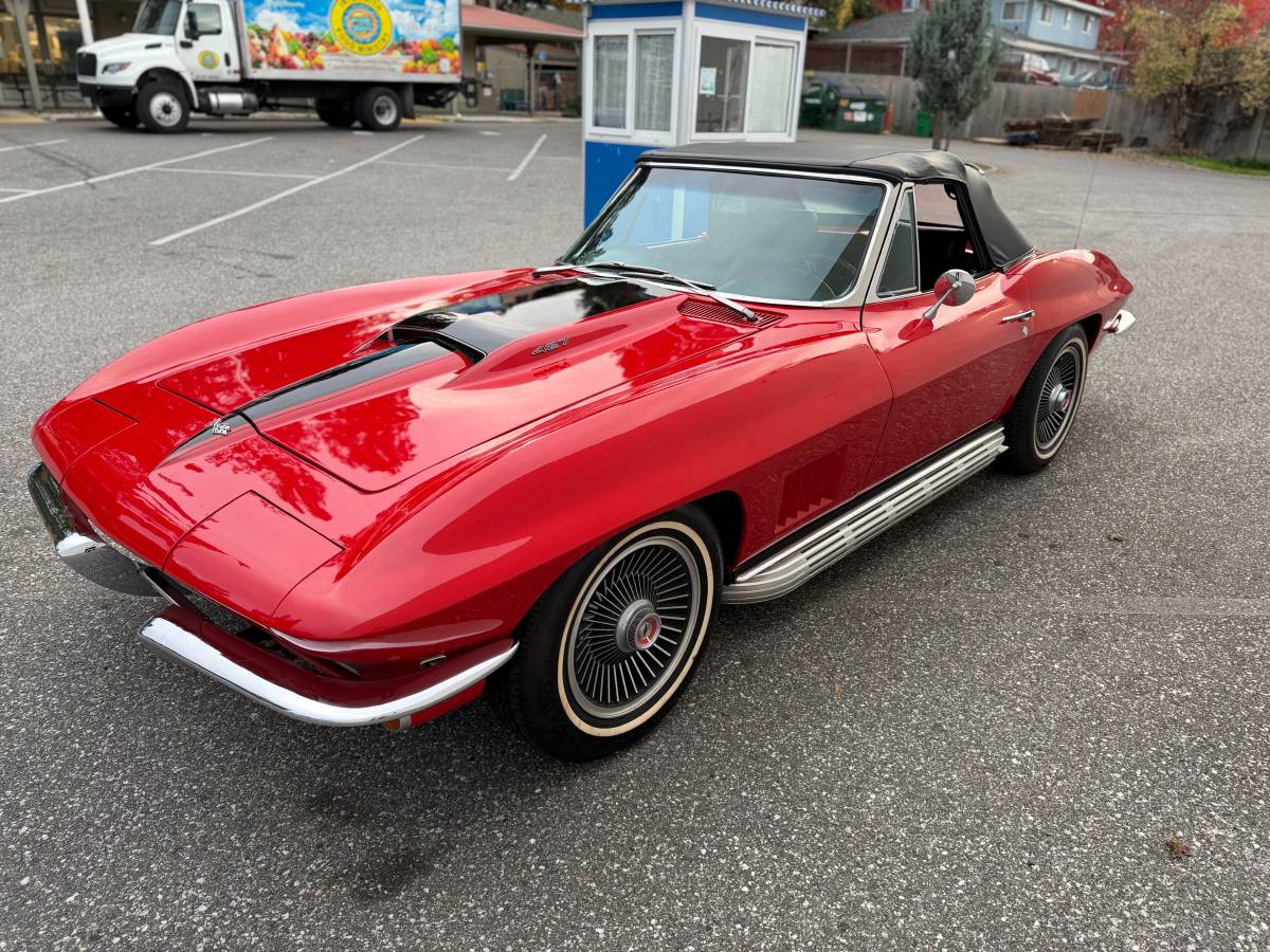 Chevy-corvette-convertible-1967-red-6