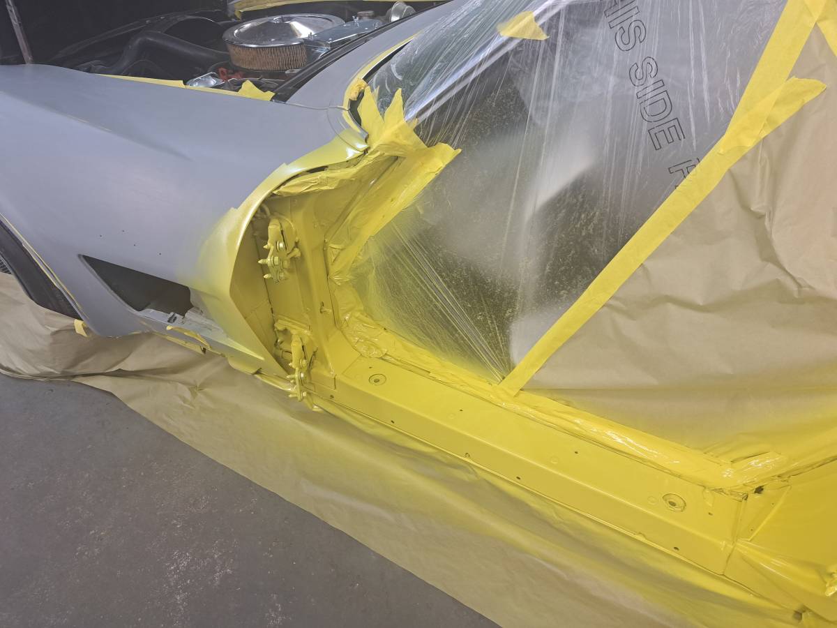 Chevy-corvette-convertible-1970-yellow-16