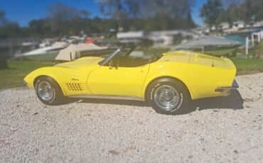 Chevy-corvette-convertible-1970-yellow-4