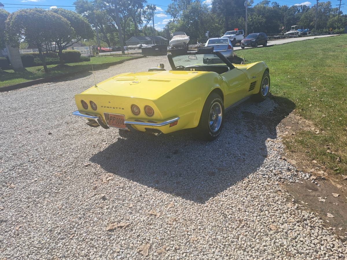 Chevy-corvette-convertible-1970-yellow-8