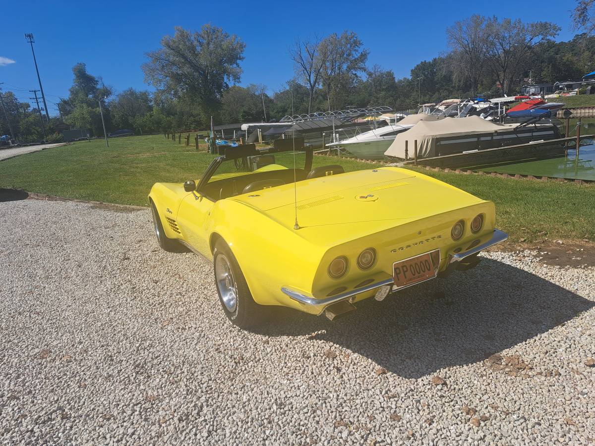 Chevy-corvette-convertible-1970-yellow-9