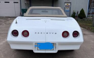 Chevy-corvette-convertible-1974-white-2