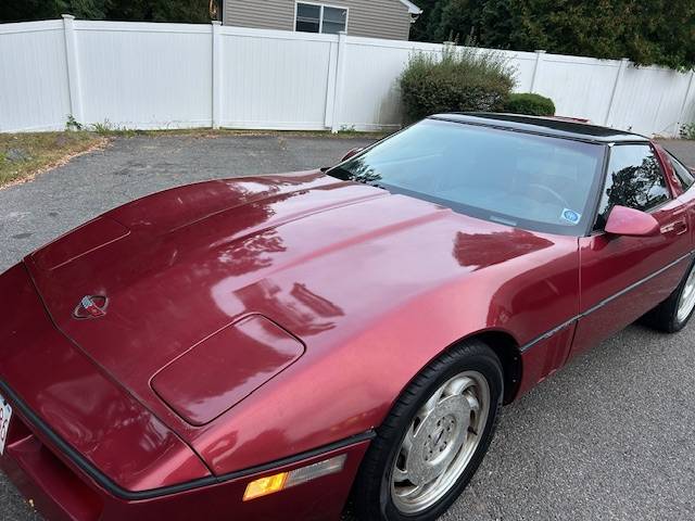 Chevy-corvette-coupe-1990-red-10
