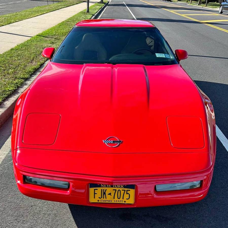 Chevy-corvette-coupe-1996-red-8