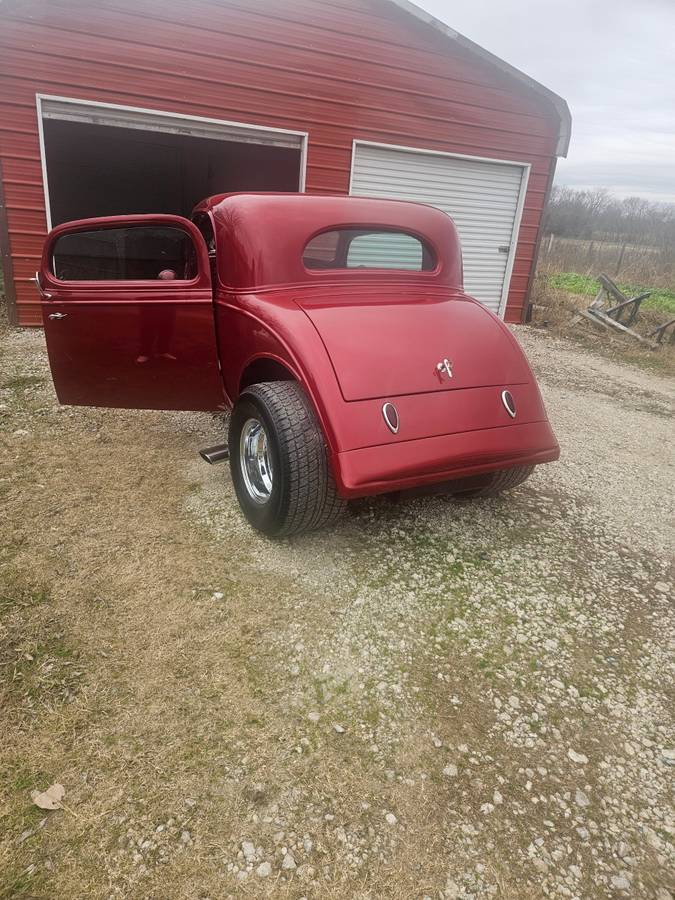 Chevy-coupe-1934-custom-8