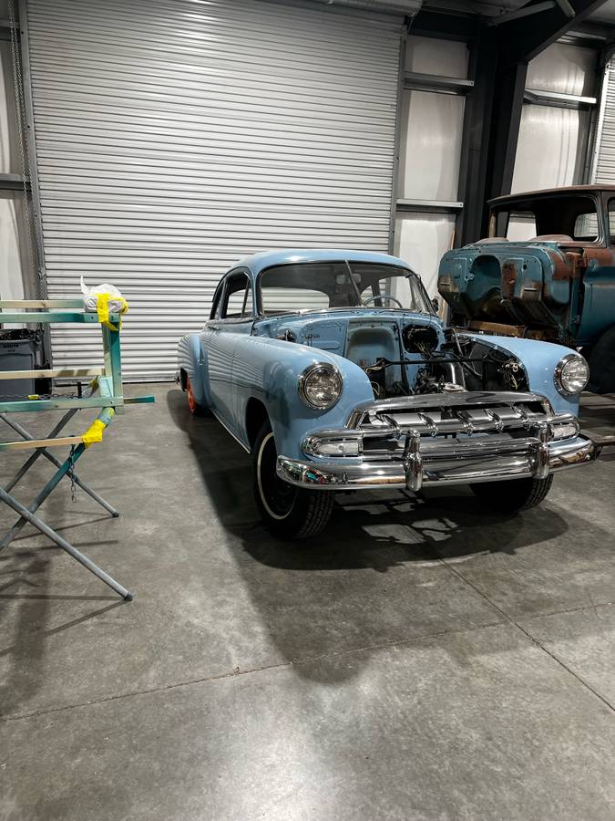 Chevy-coupe-1952-blue-6