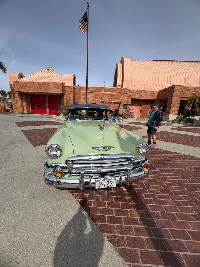 Chevy-deluxe-1950-green-12