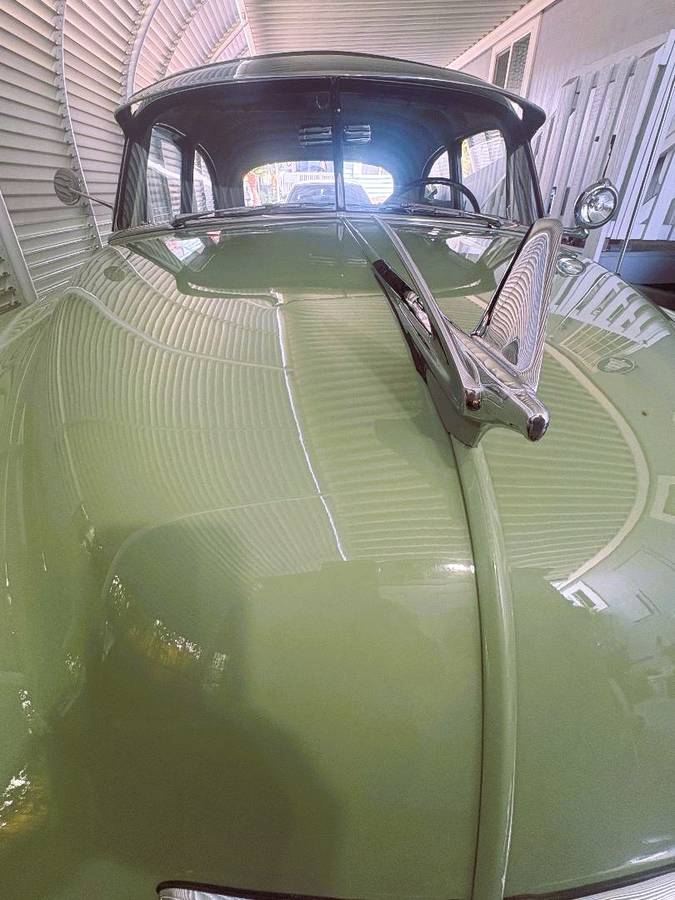 Chevy-deluxe-1950-green-3