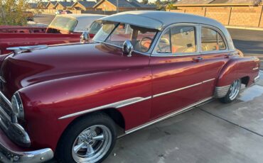 Chevy-deluxe-1951-red-2