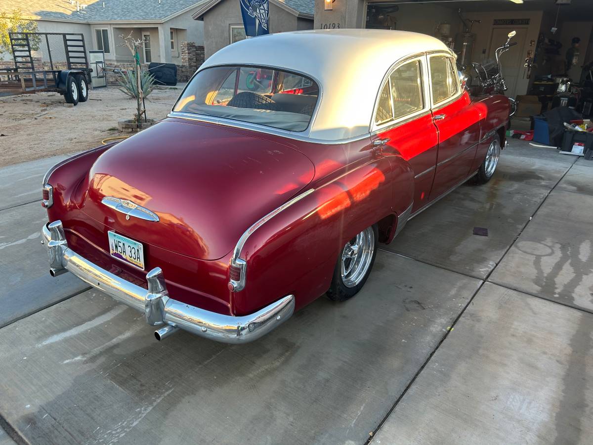 Chevy-deluxe-1951-red-4