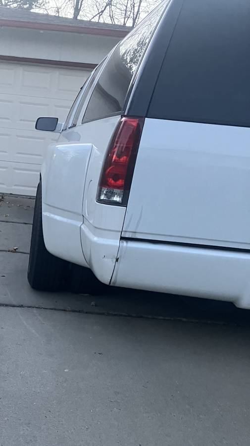 Chevy-dually-suburban-1994-1