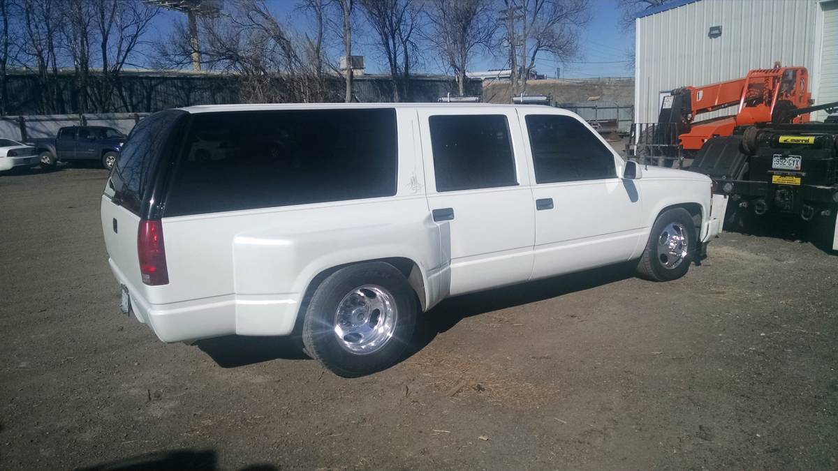 Chevy-dually-suburban-1994-3