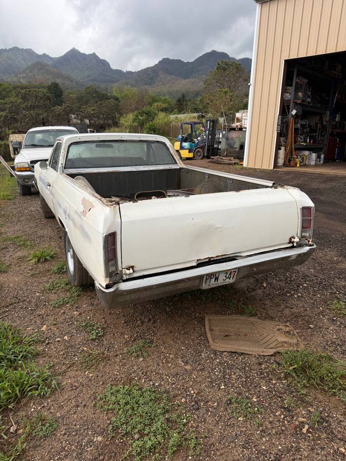 Chevy-el-camino-1966-white-3