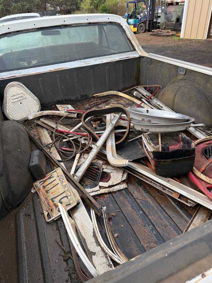 Chevy-el-camino-1966-white-5