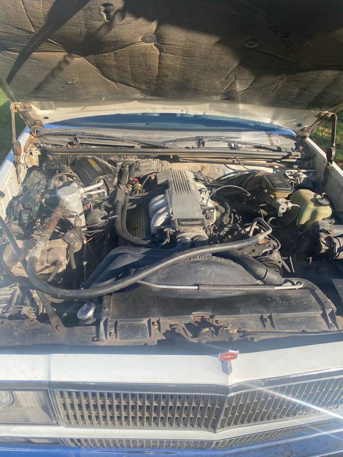 Chevy-el-camino-1980-white-7