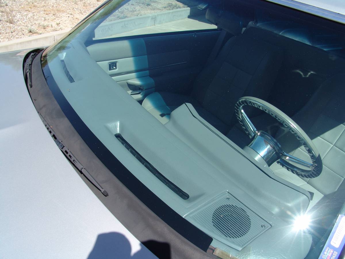 Chevy-el-camino-1987-silver-7